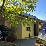 Haus Nebel